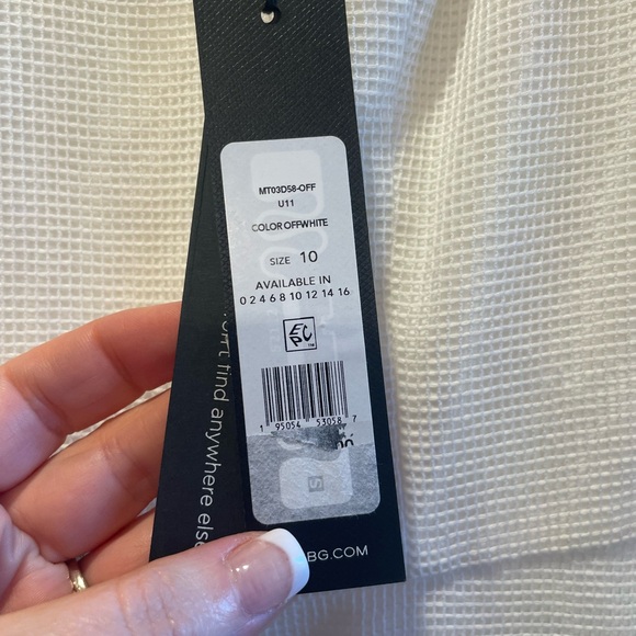 BCBG MAX AZRIA Minna Mesh Off White Mini Dress with Lace Trim Pristine NWT!!! - Picture 14 of 16